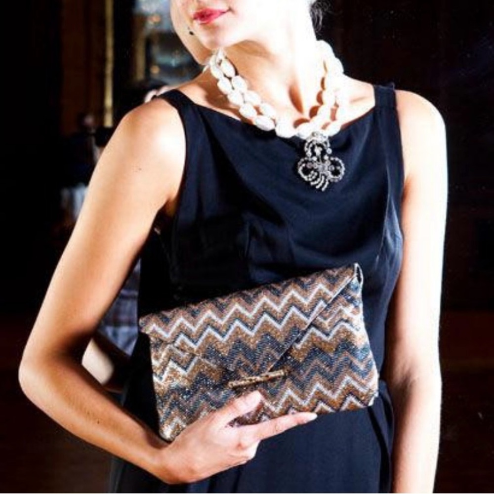NEW NWOT Elaine Turner Bella Zig Zag Ikat Chevron Envelope Clutch Bag RARE